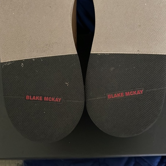 Mens Shoes - Picture 6 of 8